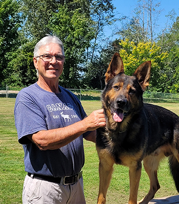 Lance R. Collins & Keiko von der Edermündung (INT)